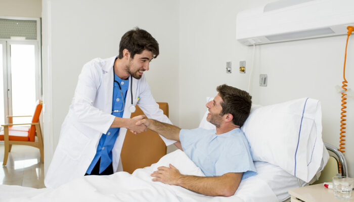 9 tips to better manage ulcerative colitis