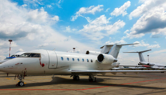 7 factors to consider before renting a private jet
