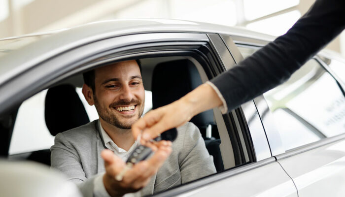 8 tips for selling a used car online